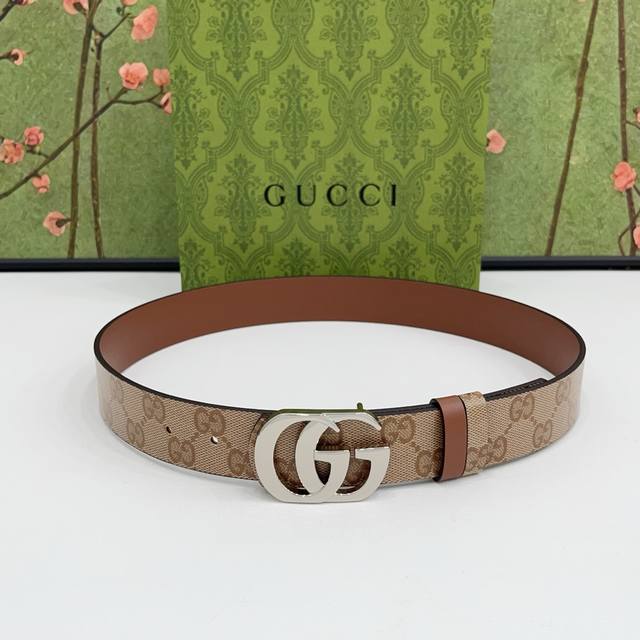 180 -- Gucci 3.5cm classic double G belt