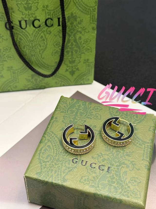 p80 Gucci新上这个Blondie系列也太美了吧 每一个都长了我的审美点上 实物超级闪 属于可以闭眼买的时尚单品 自购正品独家开模，真正的一比一复刻 很气
