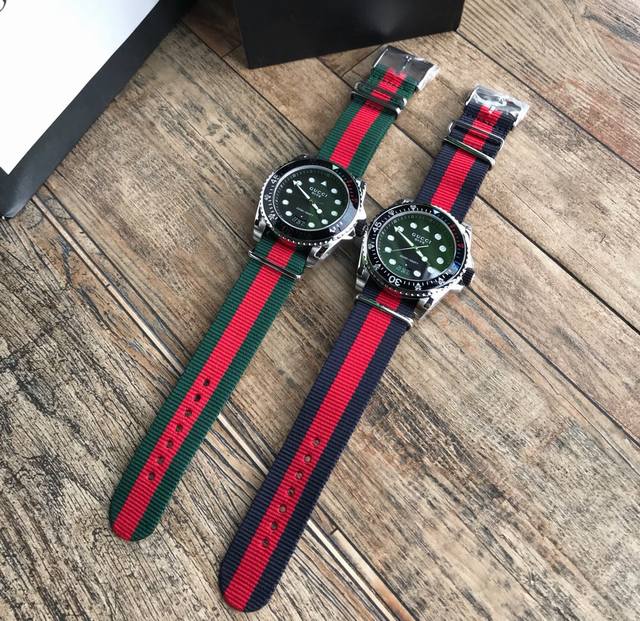 p1040 Original box: 30. Guaranteed authentic! Genuine Gucci watch, Gucci diving
