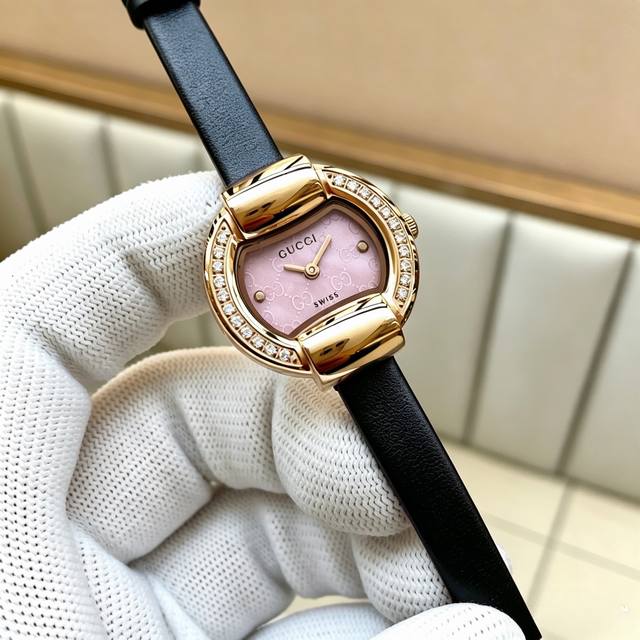 590 has arrived! A custom-made version with the Sup290I movement, this is the la