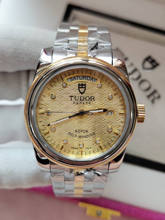 1170 is now available on Tudor. This timepiece perfectly recreates Tudor's uniqu