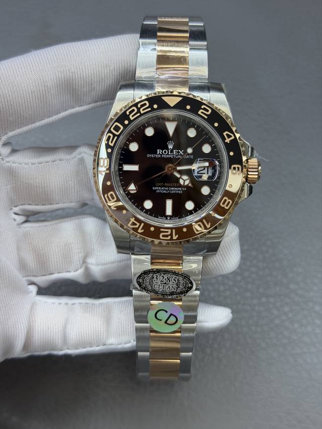 3190独家实拍图 劳力士Gmt格林尼治 瑞士机芯，复刻版本。Rolex Gmt-Master Ii 格林尼治型Ii ，具体型号为 126711Chnr沙士圈