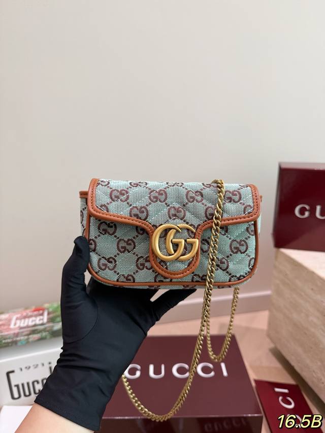 p240 with box. Size: 16.5cm. Gucci Marmont, new arrival. A must-have! The most c