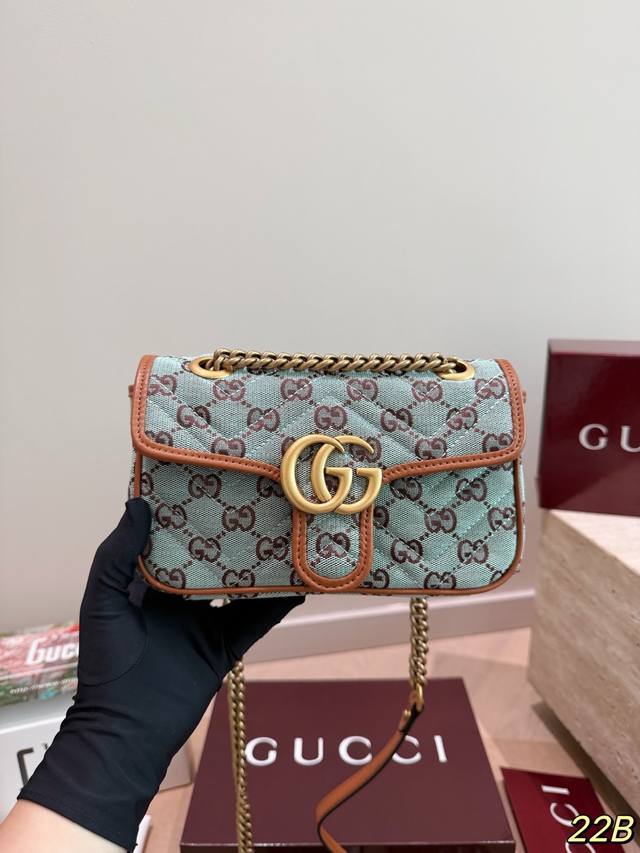 p280 Comes with box. Size: 22cm. Gucci Marmont, new arrival! A must-have! The mo