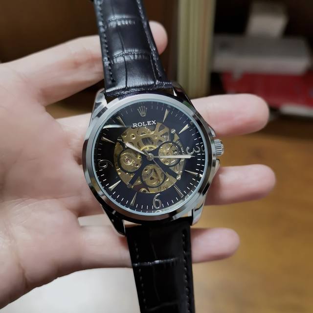 Genuine leather strap with double-press butterfly clasp, white P160, all-black