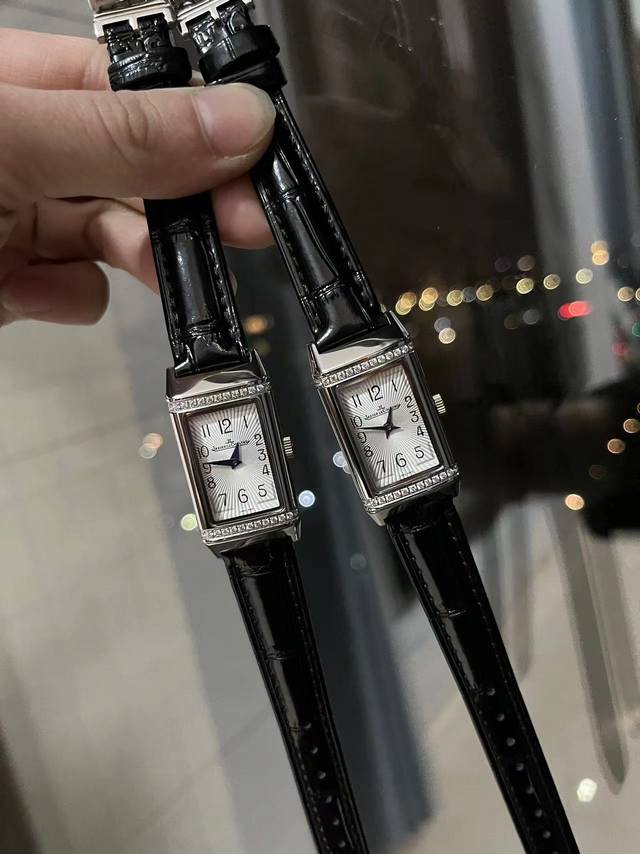 490 Newest on the entire internet! The wildly popular Jaeger-LeCoultre Reverso O