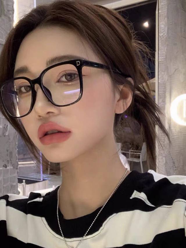 p80 Dior 2026 New Style Plain Black Framed Glasses for Women, Korean Style, D-Sh