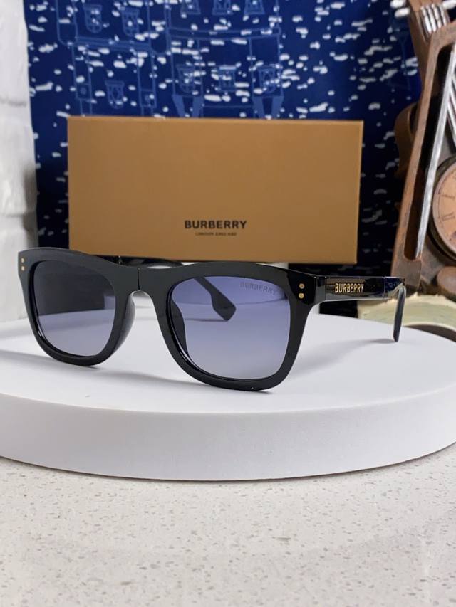 p100 Burberry巴宝莉 2026新款潮牌太阳眼镜男女通用款太阳镜墨镜高品质折叠眼镜 口袋眼镜
