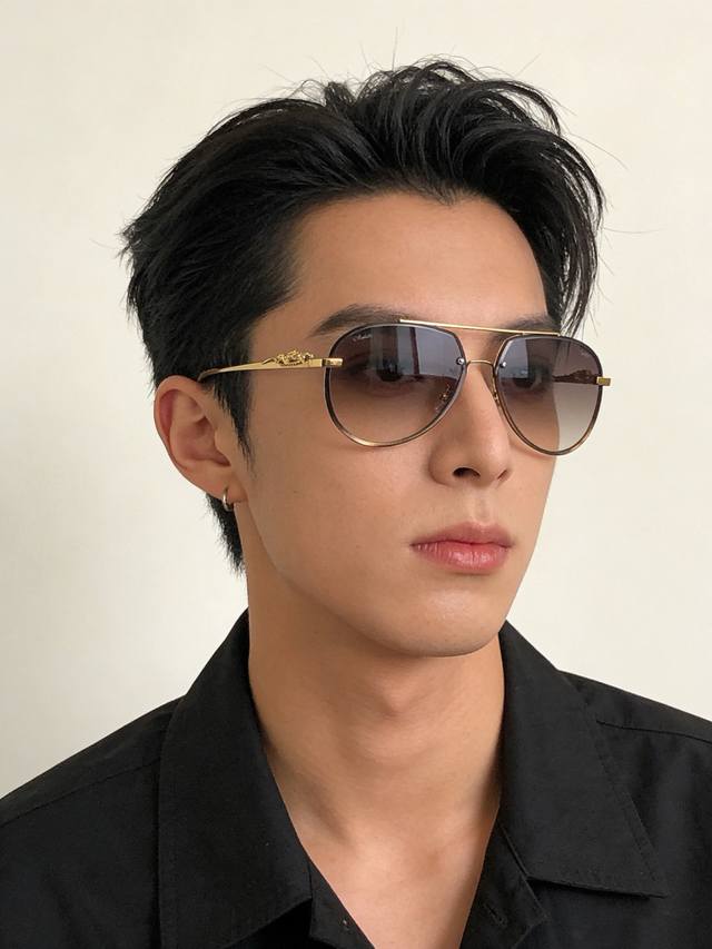 p80 卡地亚-Cartier 时尚高贵 很美手工高端品质 男女通用太阳眼镜 经典之作 有分量有质感的一款太阳镜 电镀抛光都非常细致 型号：K21758
