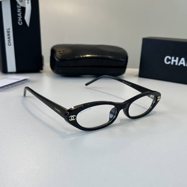 90￥p Chanel新款香奈儿网红爆款猫眼太阳镜，遮阳修饰脸型神器