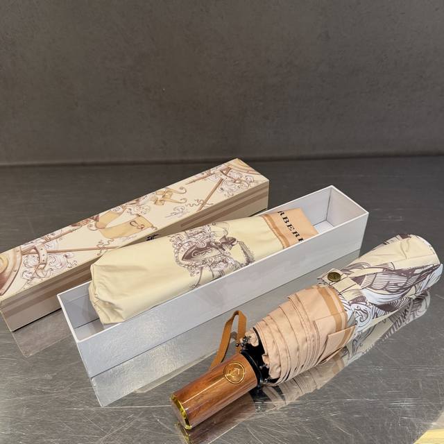 p70 巴宝莉Burberry 三折防晒睛雨伞 2630夏季新款 全自动折叠晴雨伞 内里黑色涂层防晒有效阻隔紫外线99%，Upf 50 所以能起到伞下体感降温的