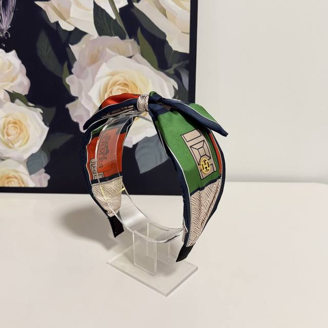 Special offer p60 with boutique packaging Hermes latest headband Little fairies,
