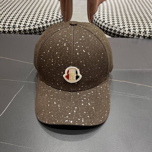 p80 Moncler sequined baseball cap, new style, women's hat, all-season sun hat, t