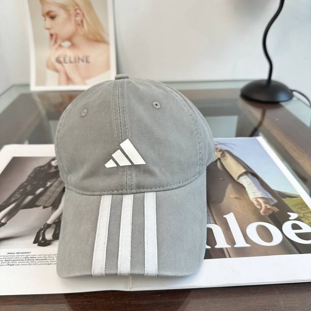 50 Adidas trendy baseball cap. Simple and casual style, this baseball cap is you