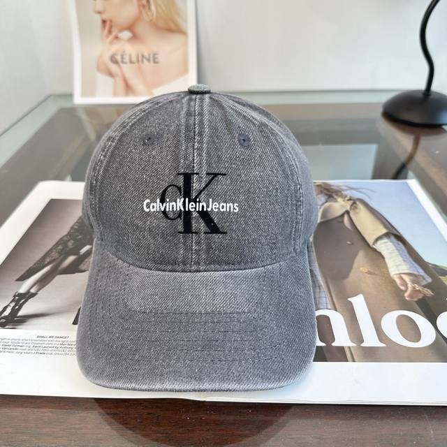 60 Ck Trendy Baseball Cap: Simple and casual style, this baseball cap is youthfu