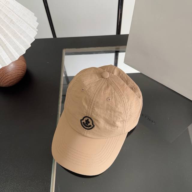 50 Moncler Spring New Quick-Drying Baseball Cap, Unisex Ddd
