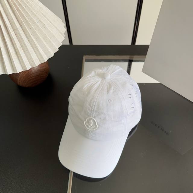 50 Moncler Spring New Quick-Drying Baseball Cap, Unisex Ddd 50 Moncler Spring New Quick-Drying Baseball Cap, Unisex Ddd