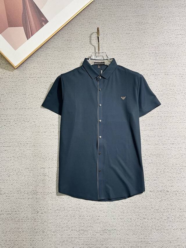 230 Armani 2026 Summer New Men's Collared Olo Shirt, unlocking Italian elegance. 230 Armani 2026 Summer New Men's Collared Olo Shirt, unlocking Italian elegance.