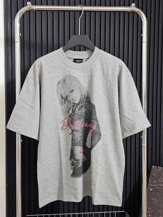 p110 Balenciaga SS26 Britney Spears Collection Heart Detail T-Shirt, Loose Fit,