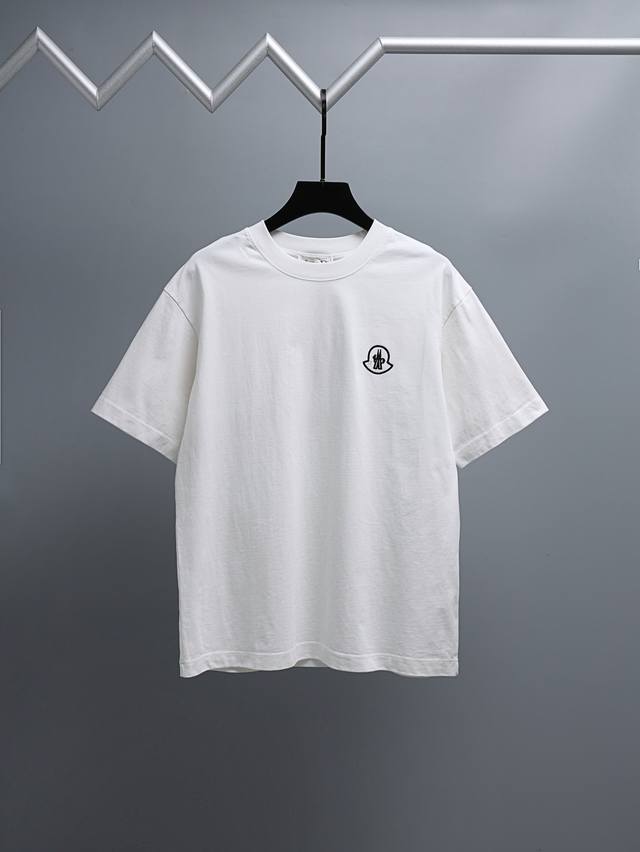 Local pickup 160 Moncler 1952 Embroidered Logo Crew Neck Short Sleeve T-Shirt Ma Local pickup 160 Moncler 1952 Embroidered Logo Crew Neck Short Sleeve T-Shirt Ma