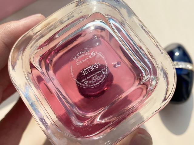 120 Original Quality Armani's new fragrance, Freedom Without Boundaries! 90ml. F