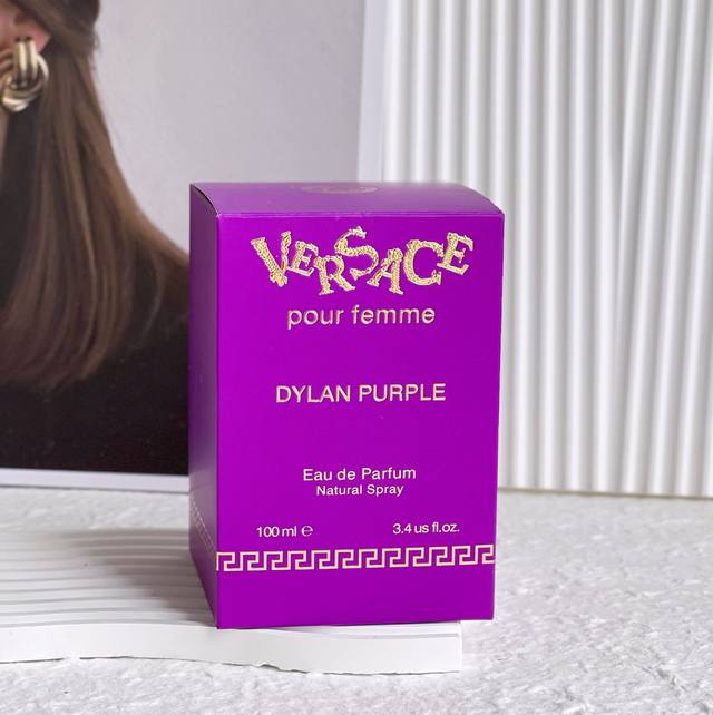 120原单品质 范思哲紫色女士香水 关于“范思哲” 范思哲 Versace 代表着一个品牌家族，一个时尚帝国。它的设计风格鲜明，是独特的美感极强的先锋艺术的象征