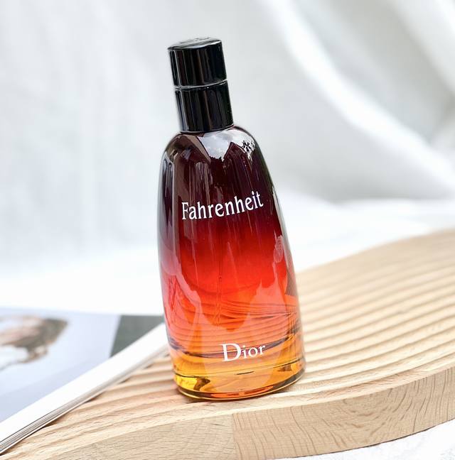 110 Original Quality Dior Fahrenheit Dior Fahrenheit, released in 1988. It's lik