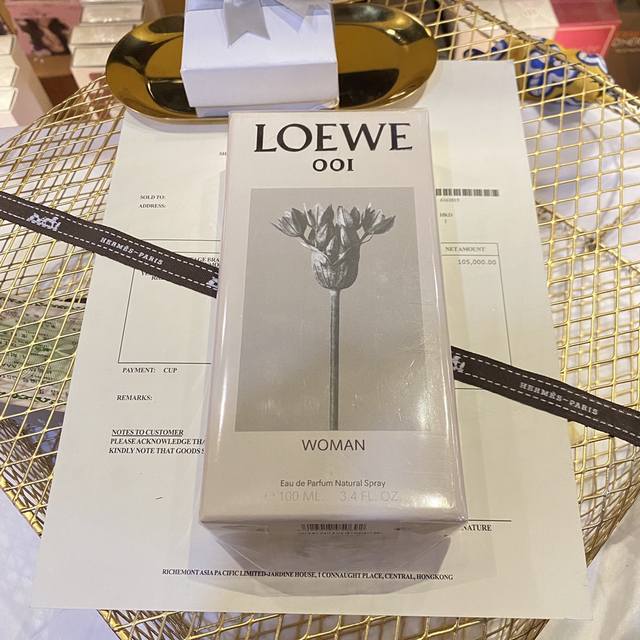 120 Original Quality Loewe Afternoon Eau de Parfum 100ml Top Notes: Bergamot, Ma