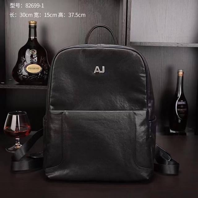 p850 Authentic, parallel import Armani men's backpack. Made of imported top-grai