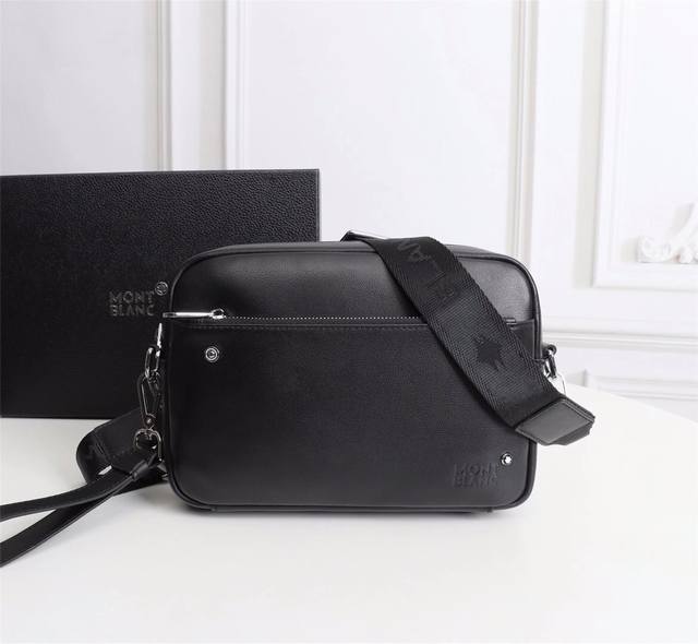p440 The latest Montblanc International crossbody/reversible bag is here! Import
