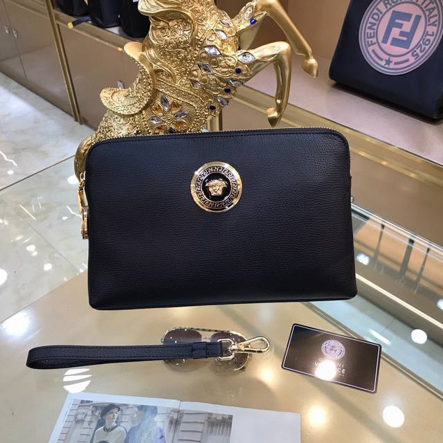 p330 Versace Haute Couture Men's Handbag - Top quality, sourced directly from th