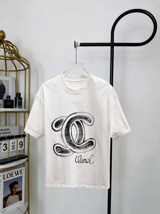 p160 Chanel Hand-Painted T-Shirt Evenly distributed colors, loose fit, no deform