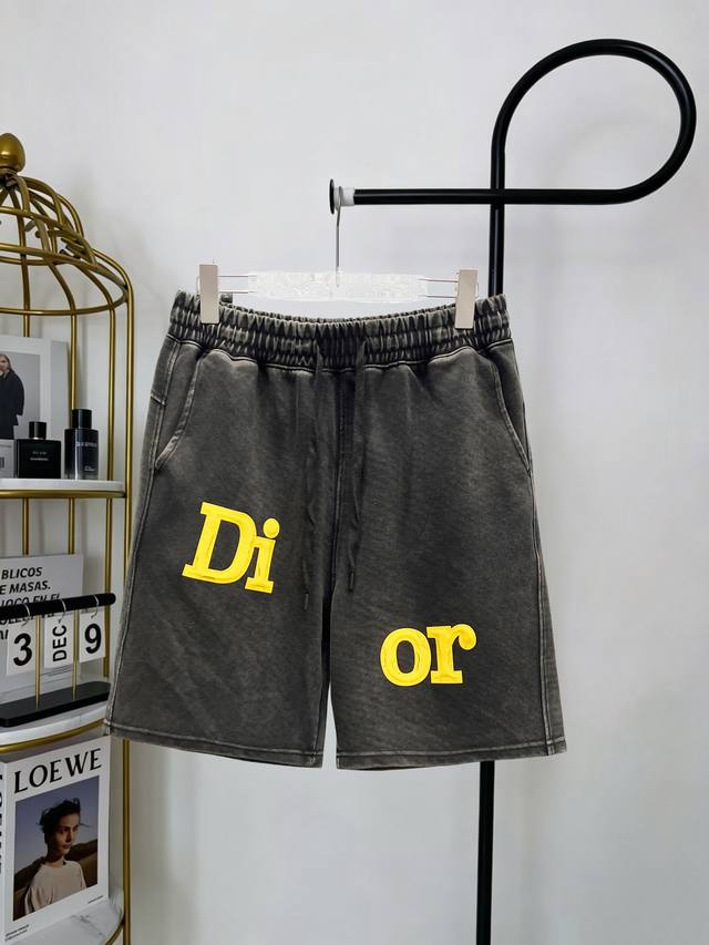 p180 Dior 2025 Summer New Arrival Shorts/Casual Pants. Made with custom-made bou p180 Dior 2025 Summer New Arrival Shorts/Casual Pants. Made with custom-made bou