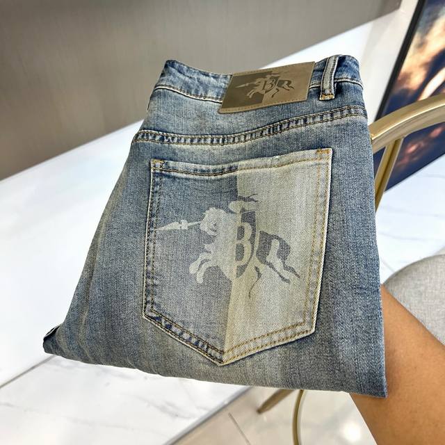 p270 Burberry Spring/Summer 2026 New Arrival Jeans. Based on a classic wash, the
