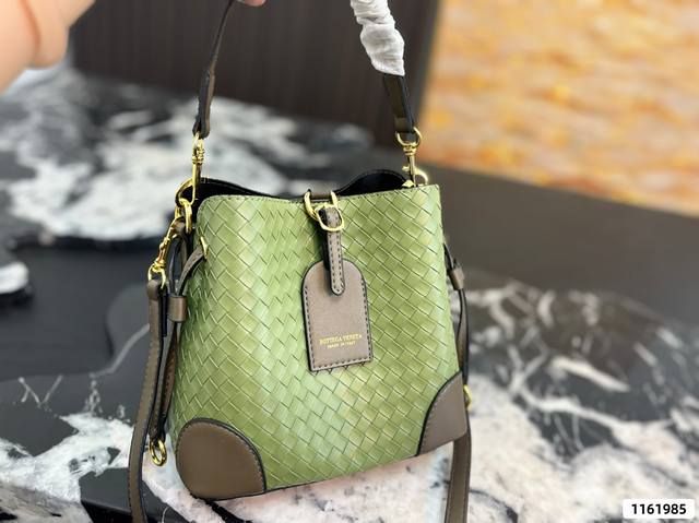 p200 Size 21