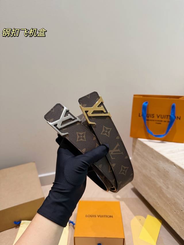 p270 Top-grade steel buckle with airplane box. LV leather belt. A very nice gift