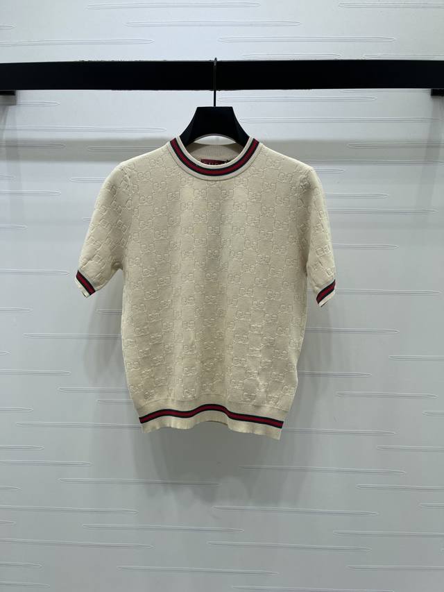 New Arrival: High-quality original GUCCC 2026 Spring/Summer collection! Color-bl
