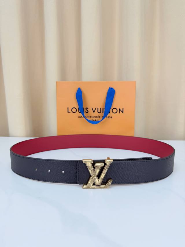p200 4.0Cm wide luxury belt, deep blue with burgundy double-sided leather, one s