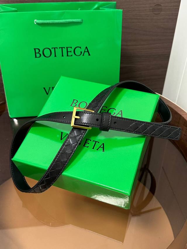 250 Contour Belt (Ddd) Intrecciato piccolo woven silk (Ddd) Smooth cowhide belt 250 Contour Belt (Ddd) Intrecciato piccolo woven silk (Ddd) Smooth cowhide belt
