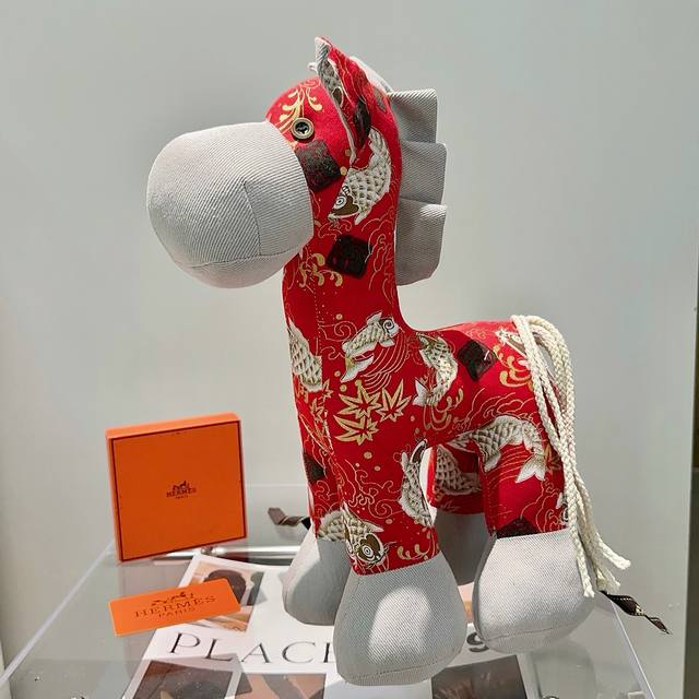 p160. A hot-selling item for the Year of the Horse! Herm