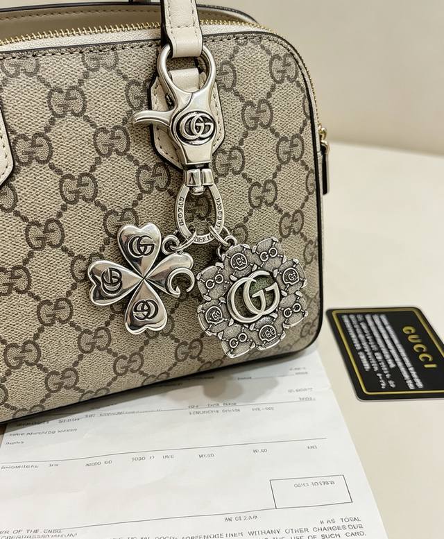 p100 New Product Release: Gucci Keychain, Gucci Bag Buckle, Latest Bag Charm, Hi