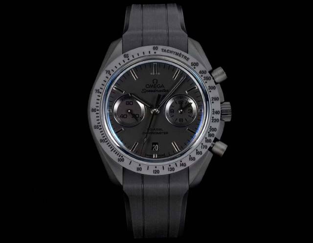 2540Tvs A pioneering work, new rubber strap version: Omega Speedmaster Dark Side