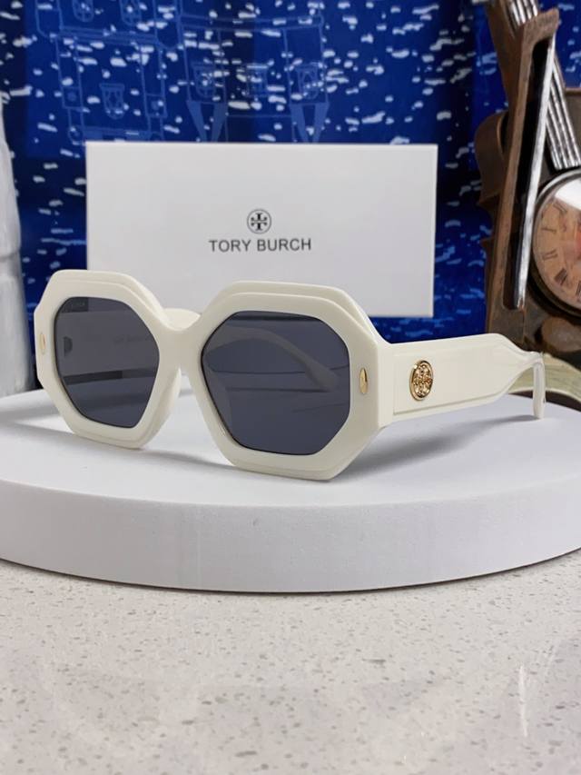 p100 Tory Burch托里伯奇 全框太阳镜 不规则镜框 朋克个性时尚太阳镜 男女通用