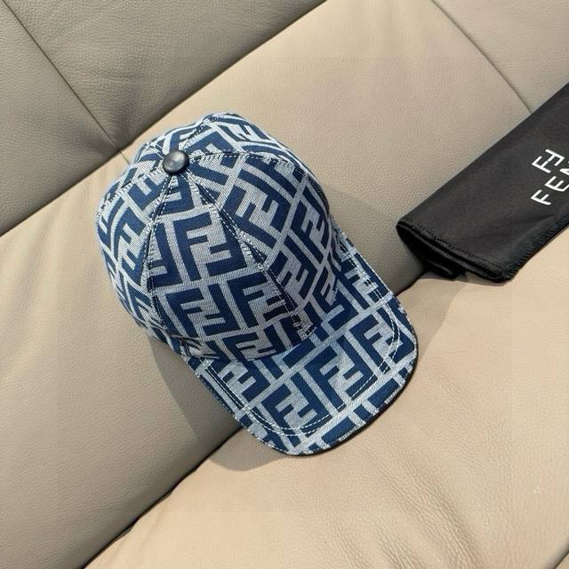 p80 New Arrival! Comes with box and tote bag. Fendi new original baseball cap, d