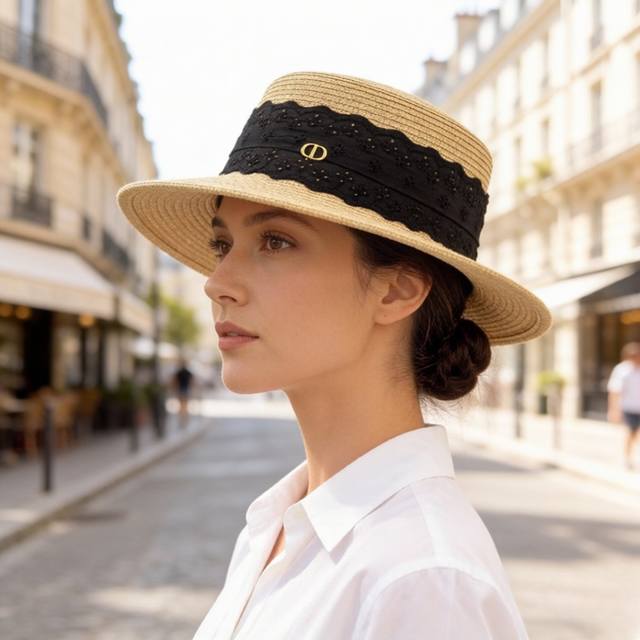 120 p Dior's new flat-top hat, made of high-end fine straw, head circumference 5