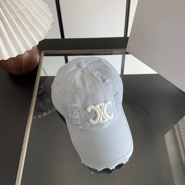 60 Celine new classic casual trendy simple baseball cap with Japanese and Korean