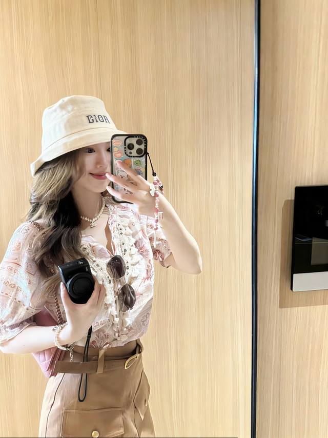 Dior 2026 New Cotton Linen Irregular Bucket Hat with Dust Bag (P70) - Unique Des