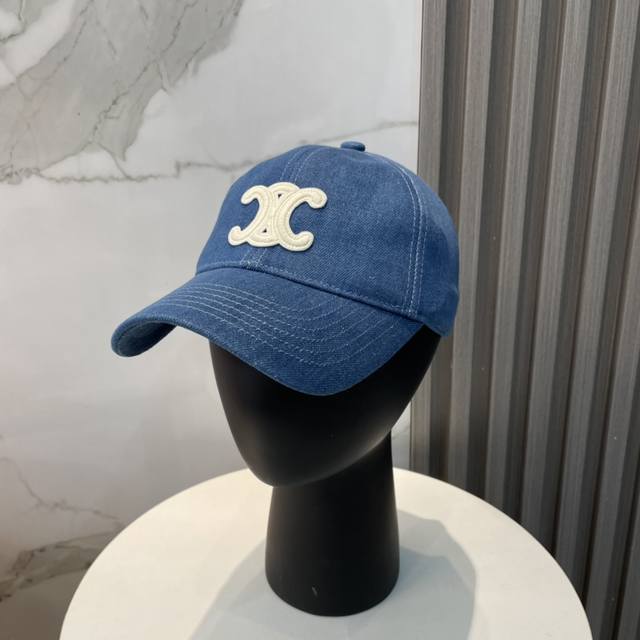 p60 comes with a dust bag; Celine high-quality new washed denim baseball cap, to