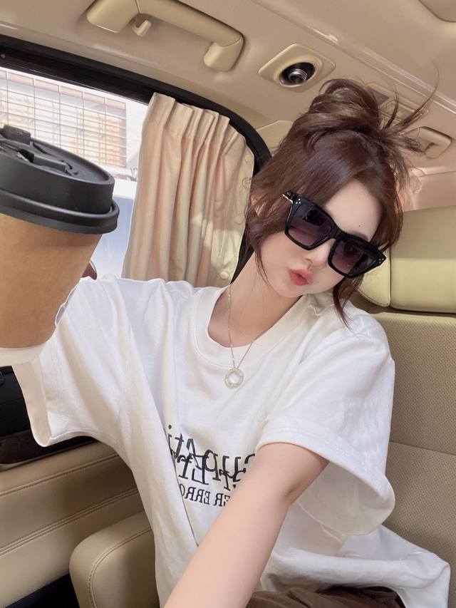 p90 Celine 2026 New Square Sunglasses for Women with Round Face Cl40041N Stylish