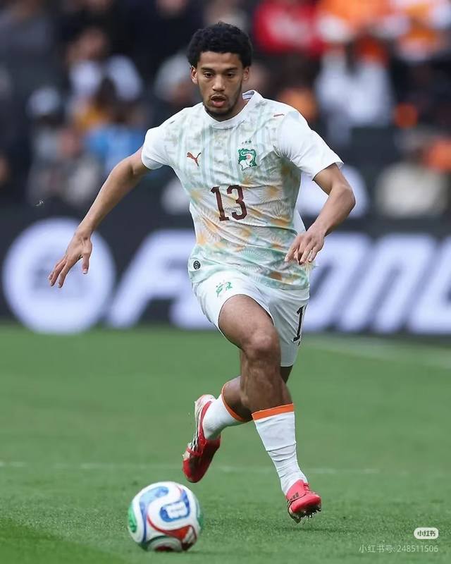 80彪马puma 2026世界杯 科特迪瓦国家队puma新款球衣短袖 这是彪马为科特迪瓦 象牙海岸 国家队推出的2026世界杯周期主场+赛前热身球衣,和你之前葡 80彪马puma 2026世界杯 科特迪瓦国家队puma新款球衣短袖 这是彪马为科特迪瓦 象牙海岸 国家队推出的2026世界杯周期主场+赛前热身球衣,和你之前葡